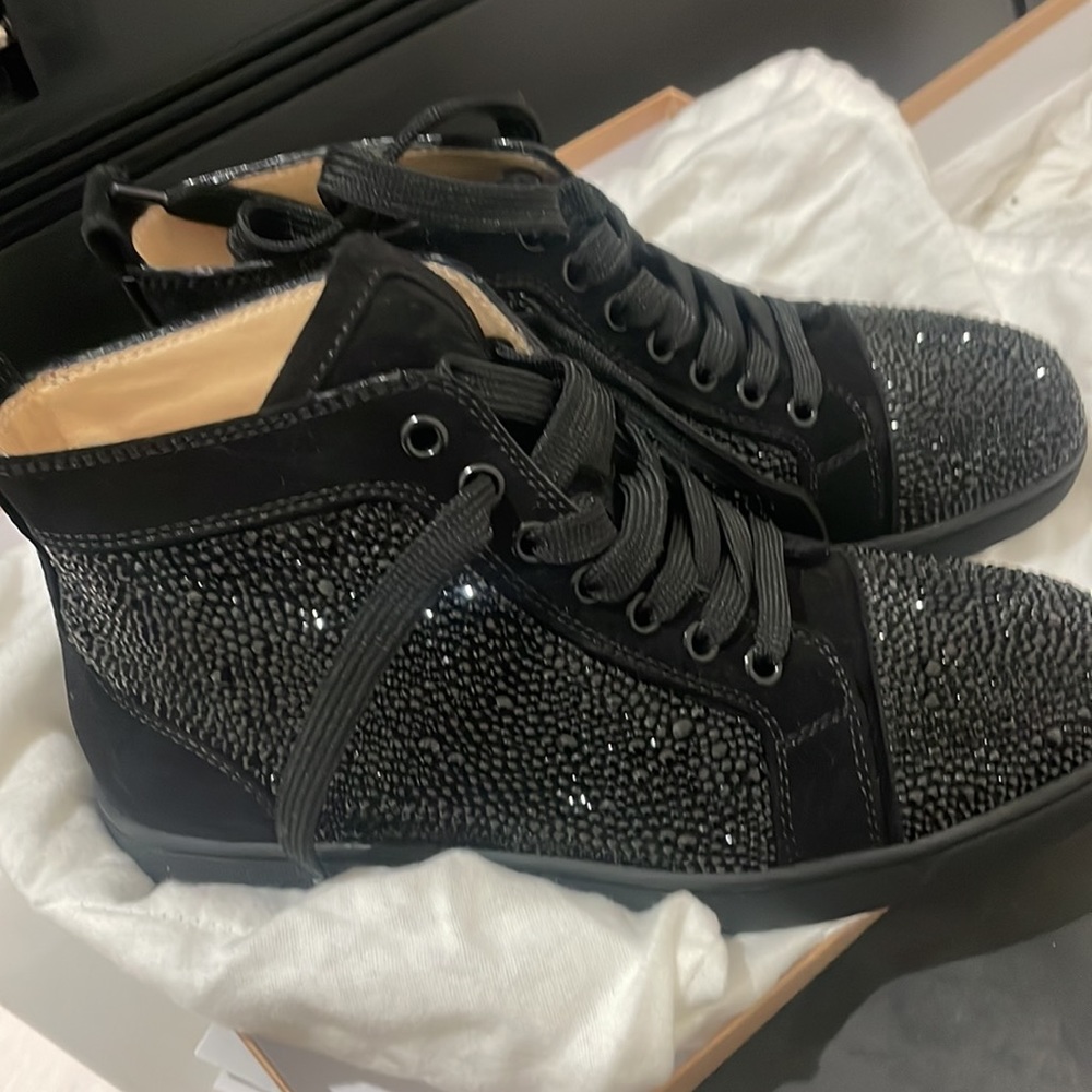 NIB Christian Lou boutin authentic black Swarovski crystal sneakers women